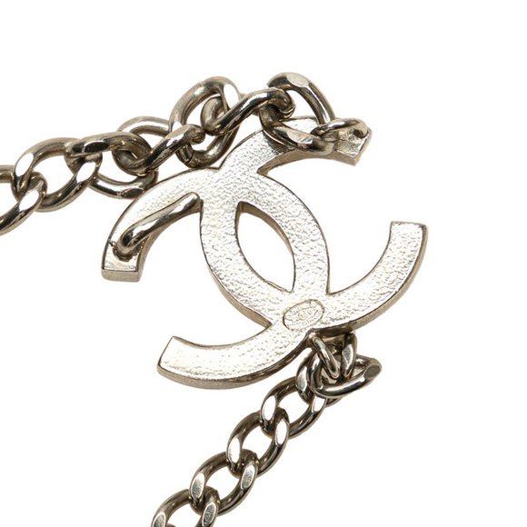 Chanel Coco Mark Chain Belt in Silver and White Metal for Women - Picture 3 of 4